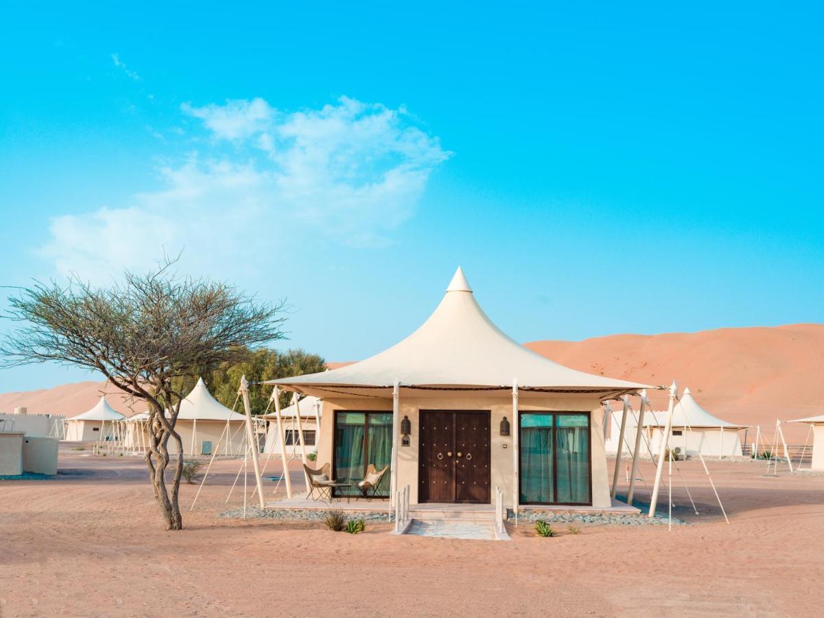 Luxe tent Desert Nights Camp